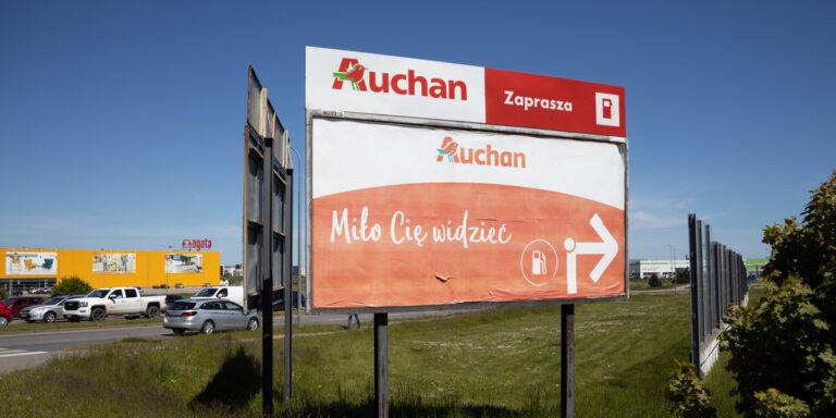 Auchan w Polsce nie dotrzymuje kroku konkurencji. Efekt Rosji - INFBusiness