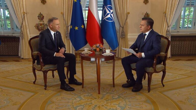 "Nie wiem, czy premier Tusk mówi prawdę". Andrzej Duda broni Tomasza Szatkowskiego - INFBusiness