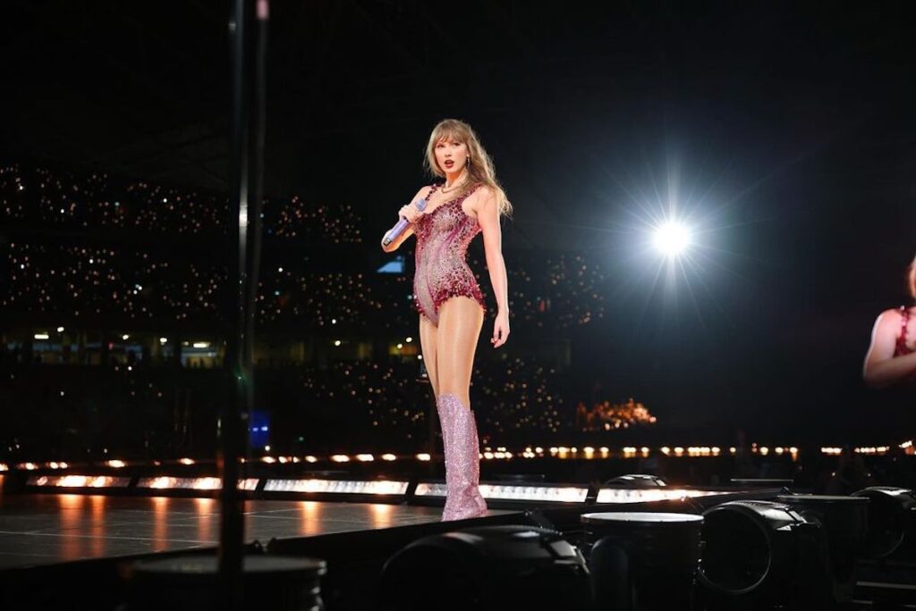 Switfonomics. Ile Warszawa zarobi na koncercie Taylor Swift? - INFBusiness