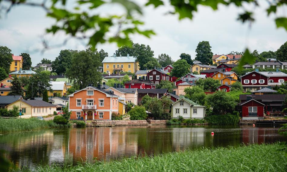 Finlandia wprowadzi zakaz sprzedaży nieruchomości Rosjanom? Jest projekt resortu obrony