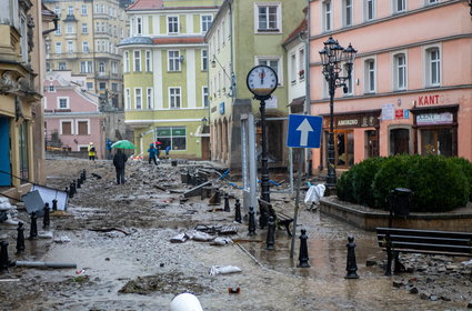 Biznes angażuje się w pomoc ofiarom powodzi. Jest też specjalna zbiórka