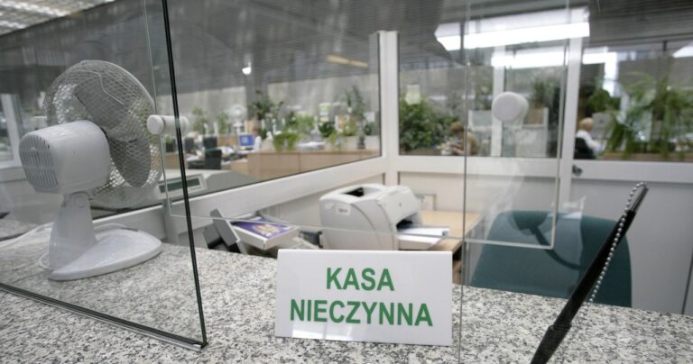 Spore zmiany w urzędach. Koniec z pracą od 8 do 16 - INFBusiness