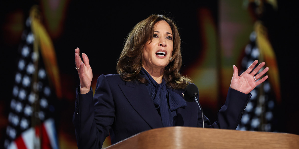 Kamala Harris podczas konwencji Demokratów.