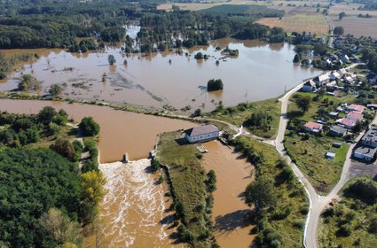 Podano skalę zniszczeń powodziowych w rolnictwie. Tyle rolnicy dostaną od rządu