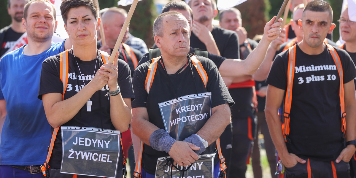 Protest pracowników Beko w Łodzi