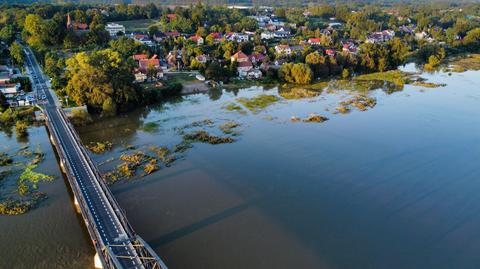 Rodzaje pomocy dla przedsiębiorców poszkodowanych w powodzi. Jakie pieniądze przysługują? Jak złożyć wniosek? - INFBusiness