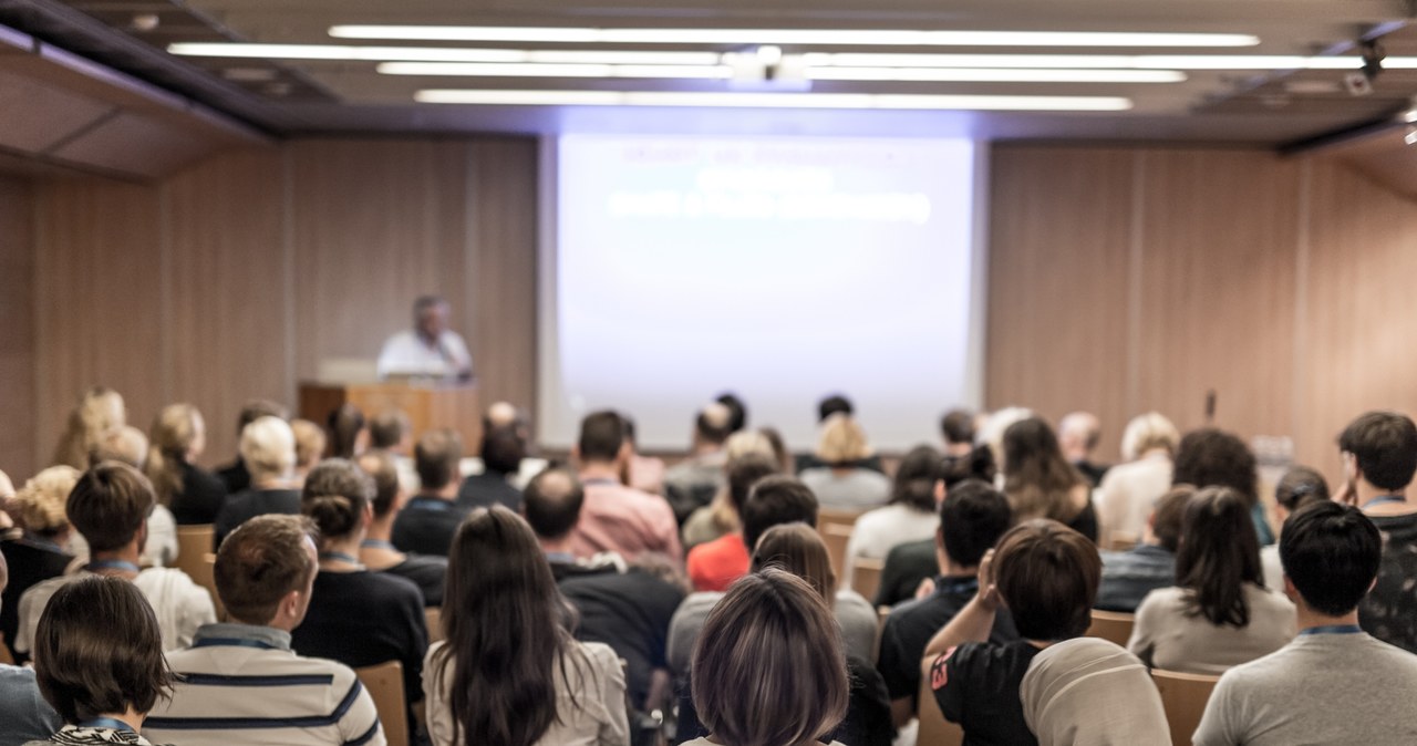 Brak składek od umów zlecenie dla studentów oznacza brak ochrony ubezpieczeniowej /kasto /123RF/PICSEL