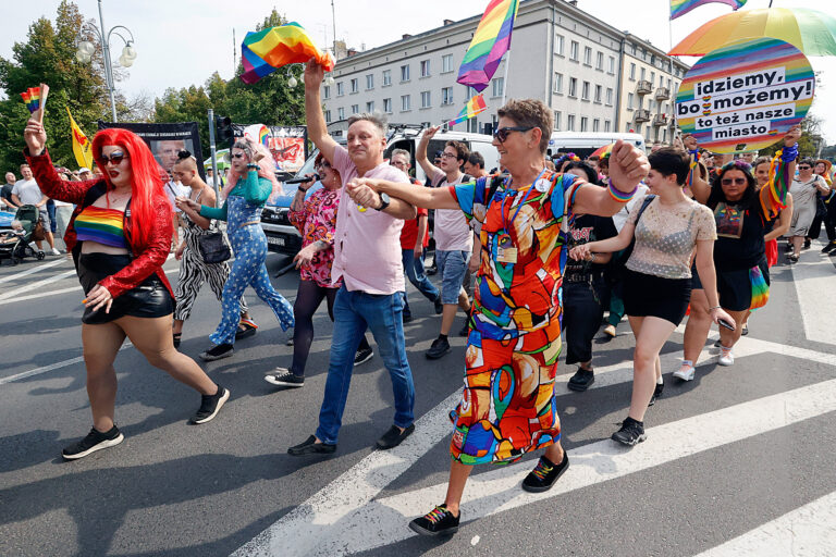 Polscy podatnicy hojni dla organizacji LGBT. „To dzięki opieszałości polityków” - INFBusiness