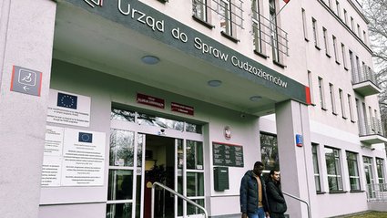 MSWiA: Nie będziemy płacić cudzoziemcom za wyjazd z Polski