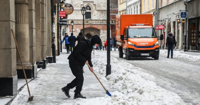 Minimalna temperatura w pracy. Kiedy możesz odmówić wykonania obowiązków? - INFBusiness