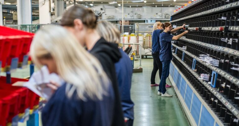 Polska na pół podzielona. Tutaj kobiety zarabiają lepiej niż mężczyźni - INFBusiness