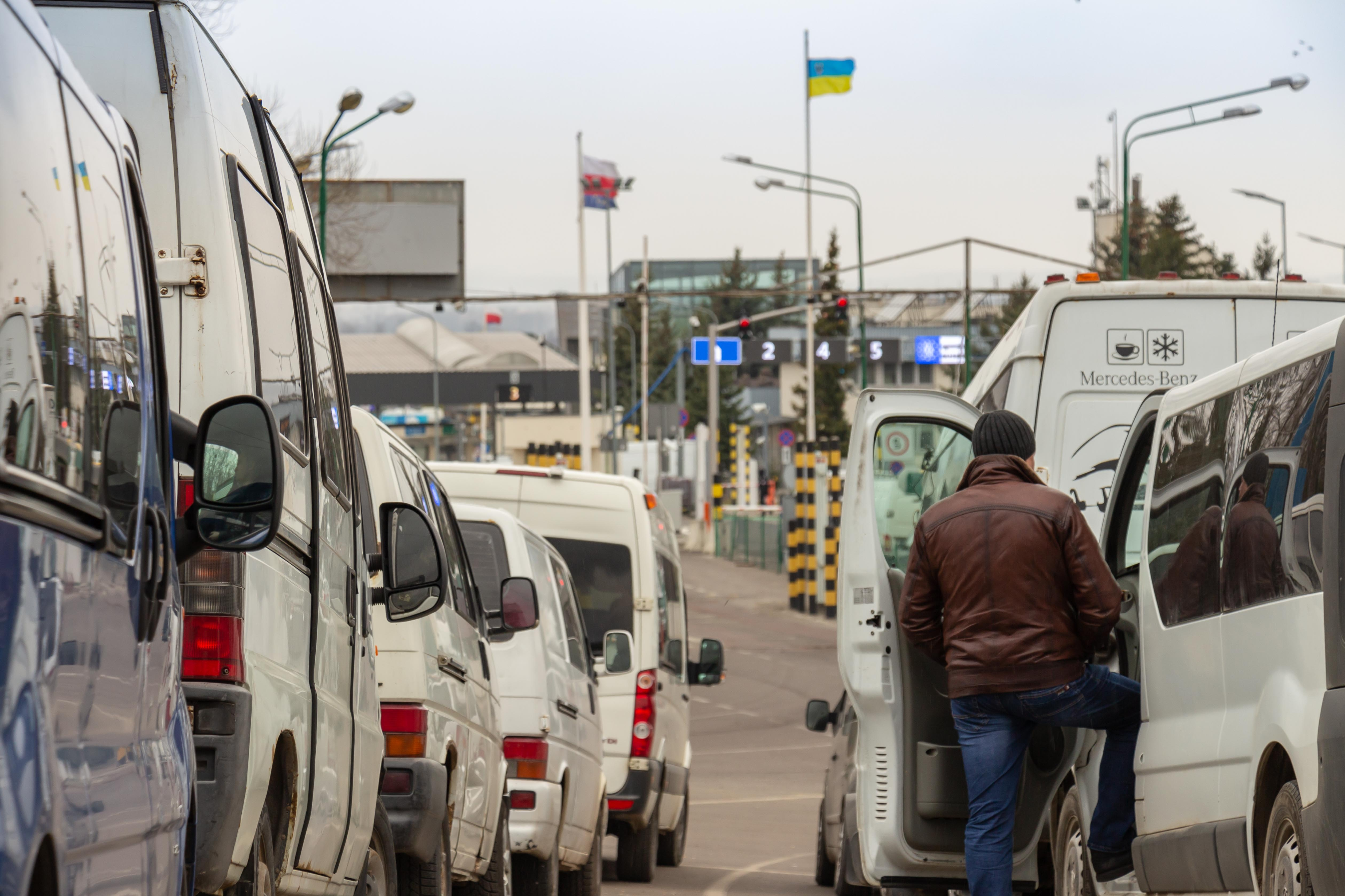 Czy powtórzy się exodus Ukraińców do Polski? Spodziewamy się fali nowych uchodźców - INFBusiness