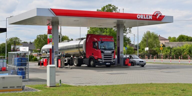 Orlen ujawnił wyniki finansowe. Skończyły się miliardowe zyski - INFBusiness