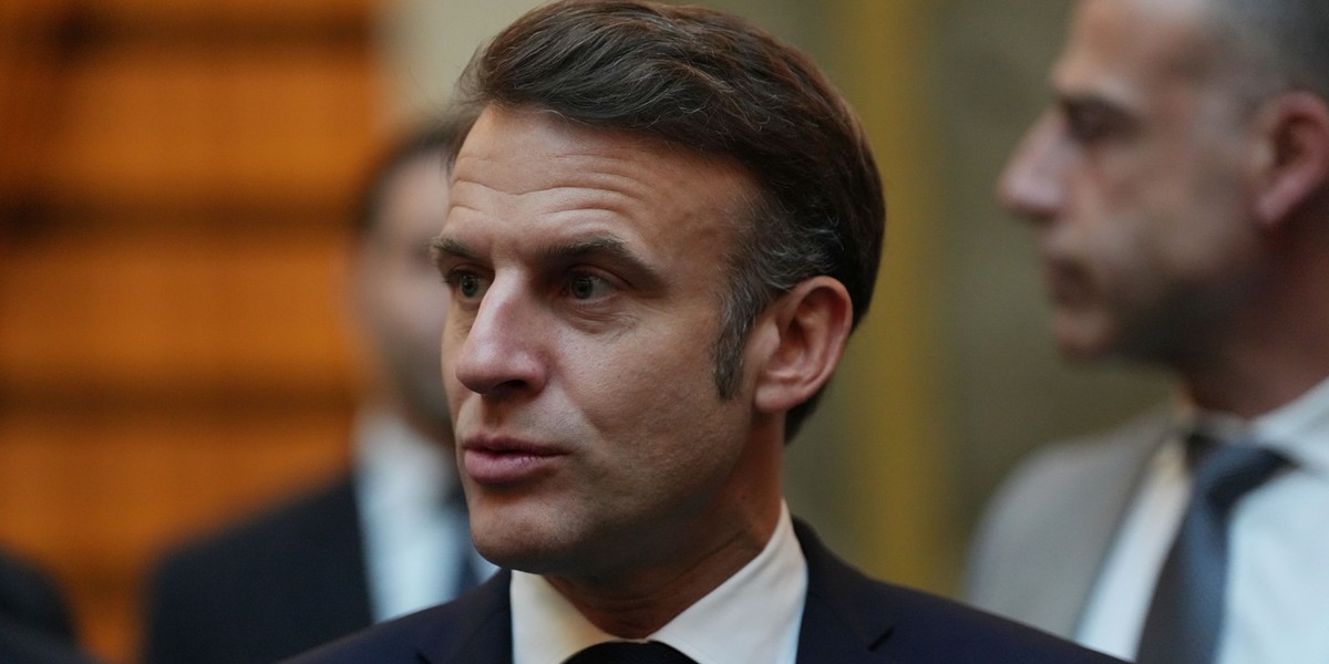 Francuska gospodarka wpada w coraz większe kłopoty. Na zdjęciu prezydent Emmanuel Macron