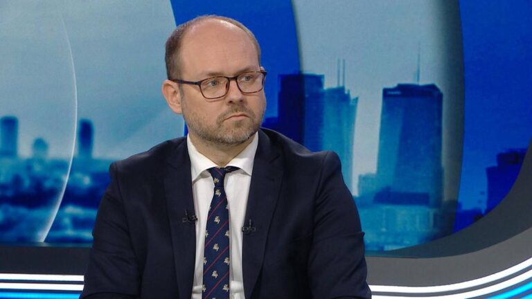 Ekshumacje na Wołyniu. "Rząd i opozycja powinny mówić jednym głosem" - INFBusiness