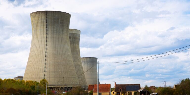 Elektrownie jądrowe obok OZE. Rząd szuka idealnego rozwiązania - INFBusiness