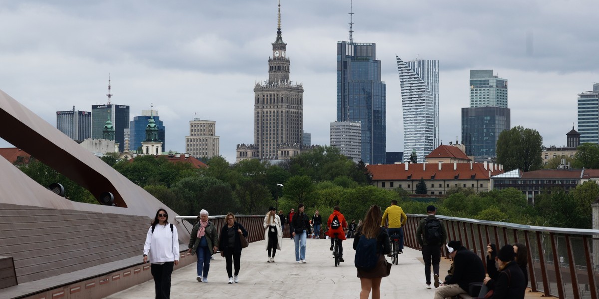 Liczba pracujących w gospodarce narodowej w końcu lipca 2024 wyniosła 15 mln 101,5 tys.