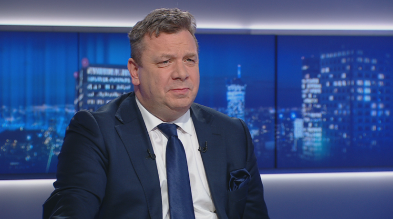 Michał Wójcik w "Gościu Wydarzeń". Transmisja w Polsat News od 19:15 - INFBusiness