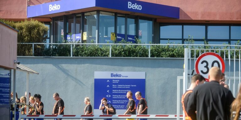 Mniejsze zwolnienia w Beko? Turcy rzucają koło ratunkowe - INFBusiness