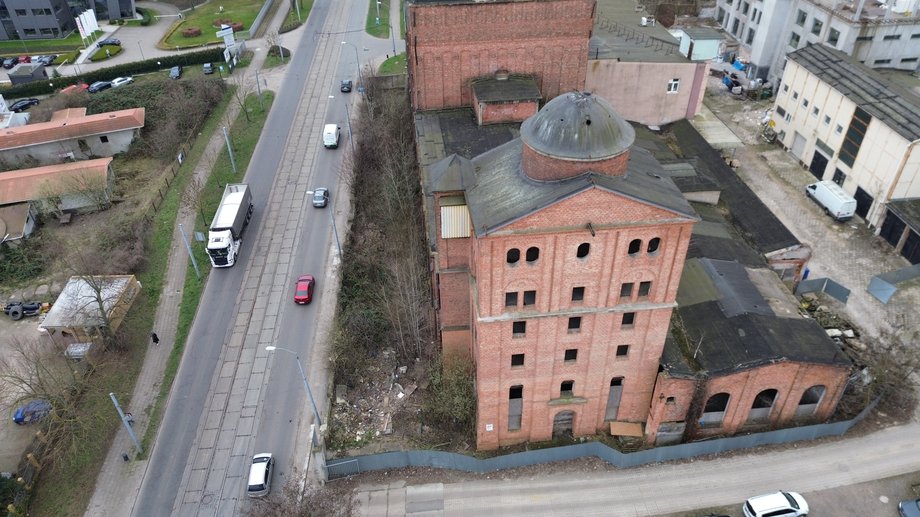 Tak obecnie wygląda obiekt, który ma się stać luksusowym hotelem