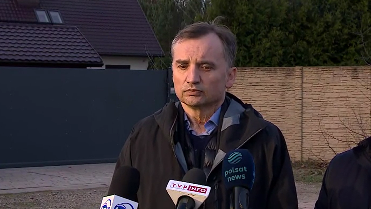Zbigniew Ziobro Trzy dni za kratkami, dwie godziny przesłuchań. Tak postrzegają aresztowanie Ziobry