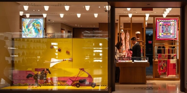 Znany dom mody Hermes przyznaje swoim pracownikom hojne premie - INFBusiness