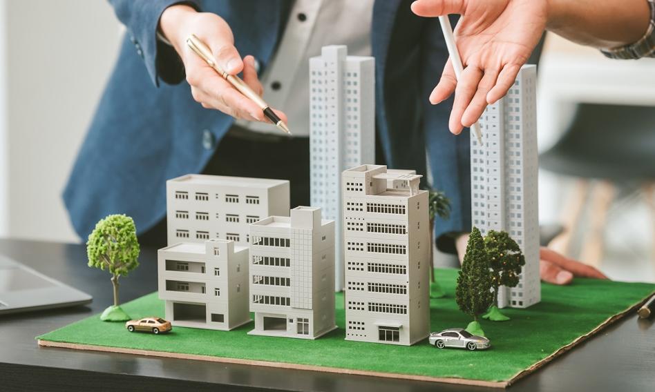 W czwartek poseł Polska 2050 Kamil Wnuk ujawnił, że Polska 2050 opracowała projekt ustawy, która nakazuje deweloperom transparentne ujawnianie cen mieszkań na każdym etapie procesu sprzedaży. Niedostosowanie się do tego przepisu będzie skutkować karą pieniężną. Polska 2050 chce przejrzystości cen mieszkań. Projekt trafił do Sejmu