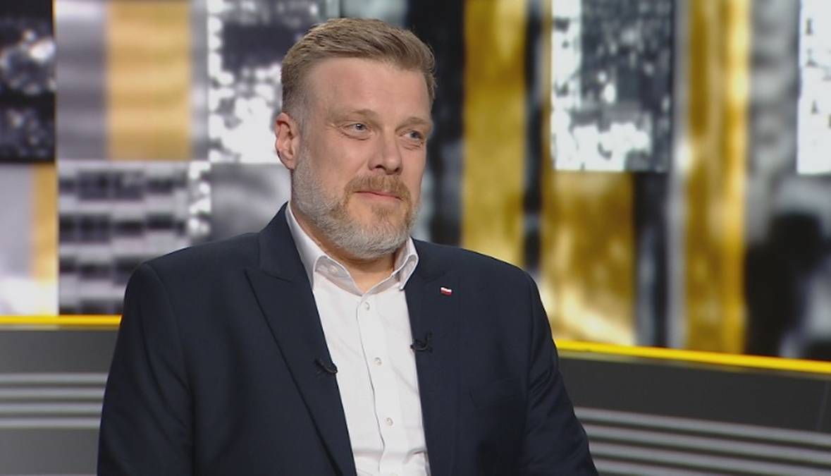 Adrian Zandberg w programie „Najważniejsze pytania” [ZOBACZ]