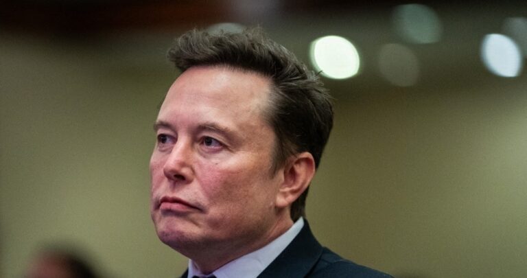 Elon Musk przebił ofertę. Sąd stanął po stronie urzędników federalnych - INFBusiness