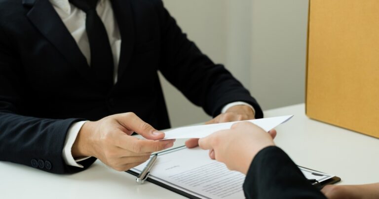 Rekompensata za niewykorzystany urlop. Oto jak obliczyć, ile otrzymasz - INFBusiness