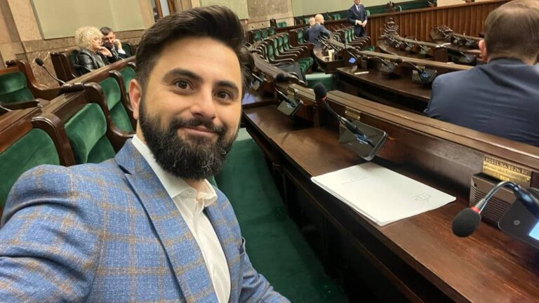Odłączył się od PiS i był jedynym, który głosował przeciwko. „Mały protest przeciwko hipokryzji” - INFBusiness