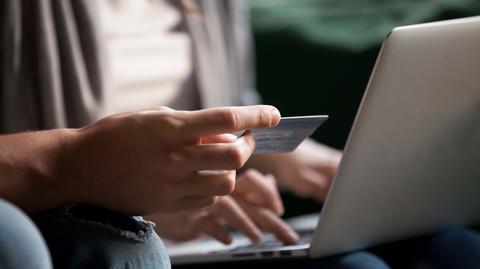 Renne i Born2Be Sklepy Internetowe. Ich Właściciele Ukarani Za Ciągłe Promocje - INFBusiness