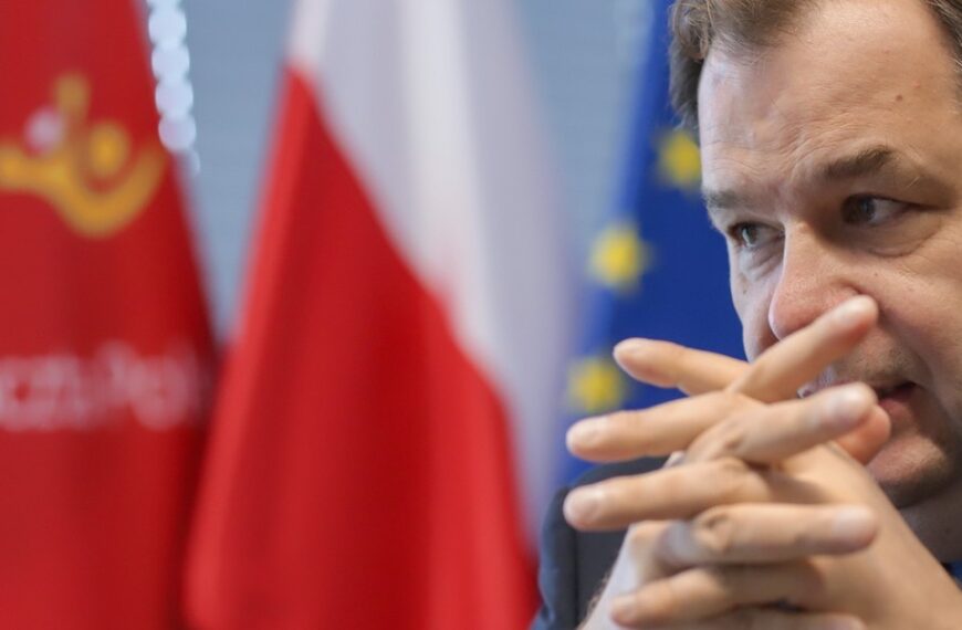 Poczta Polska złapała oddech. Przybyły duże pieniądze