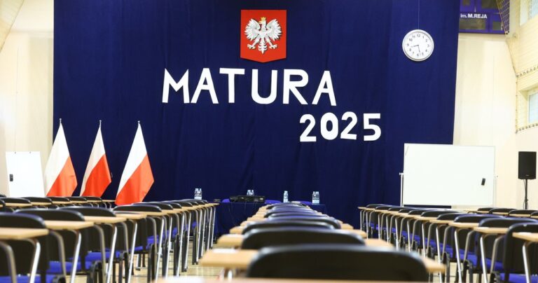 Praca nauczyciela w komisji egzaminów końcowych szkół średnich. Pedagog wyjaśnia, co dzieje się z pensją - INFBusiness