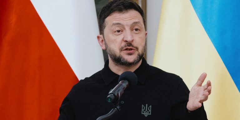 Wołodymyr Zełenski prosi o pieniądze. Podano konkretną kwotę - INFBusiness