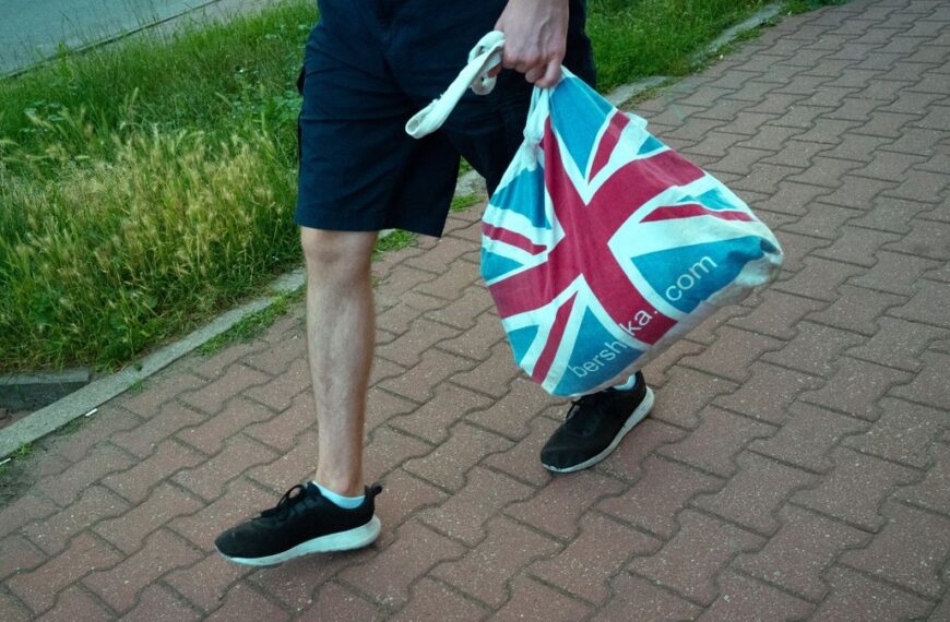 Polacy kiedyś sprzątali, teraz zarabiają więcej niż Brytyjczycy. Zaskakujące dane