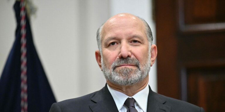USA obniżają cła na samochody - INFBusiness
