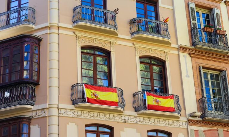 Hiszpania nadal na szczycie. Polacy szturmują rynek nieruchomości - INFBusiness