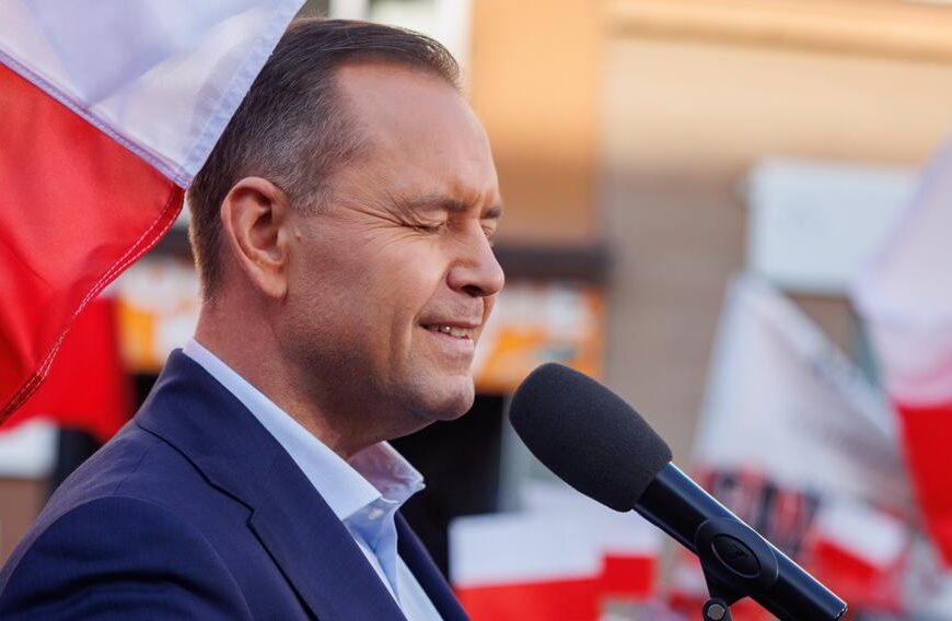 Umowa podpisana w areszcie. Nowe fakty o mieszkaniu Karola Nawrockiego