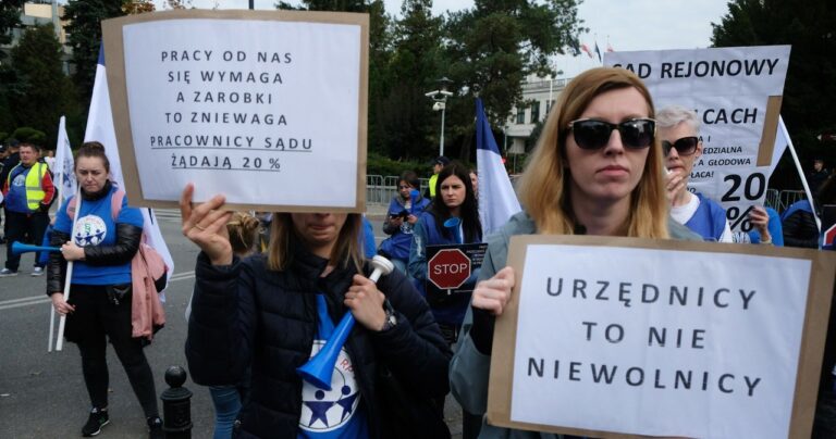 Zarobki w sektorze publicznym: duże różnice w wynagrodzeniach - INFBusiness