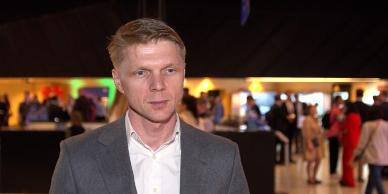 Rozwój sztucznej inteligencji dramatycznie zwiększa zapotrzebowanie na energię. Rozwiązaniem są zrównoważone centra danych - INFBusiness