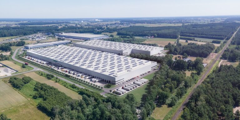 Sieć dyskontów z nowym centrum. Chce zatrudnić 150 osób - INFBusiness