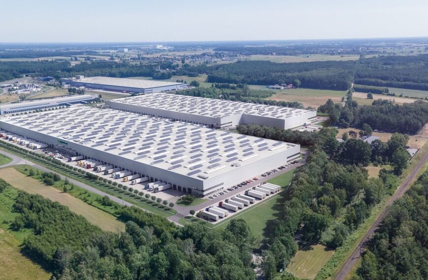 Sieć dyskontów z nowym centrum. Chce zatrudnić 150 osób