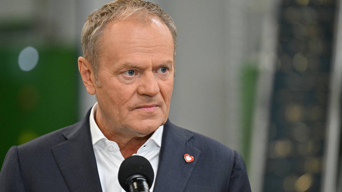 Donald Tusk poruszył kwestię ponownego przeliczenia głosów w wyborach prezydenckich. Nieprawidłowości w liczeniu głosów. Tusk deklaruje