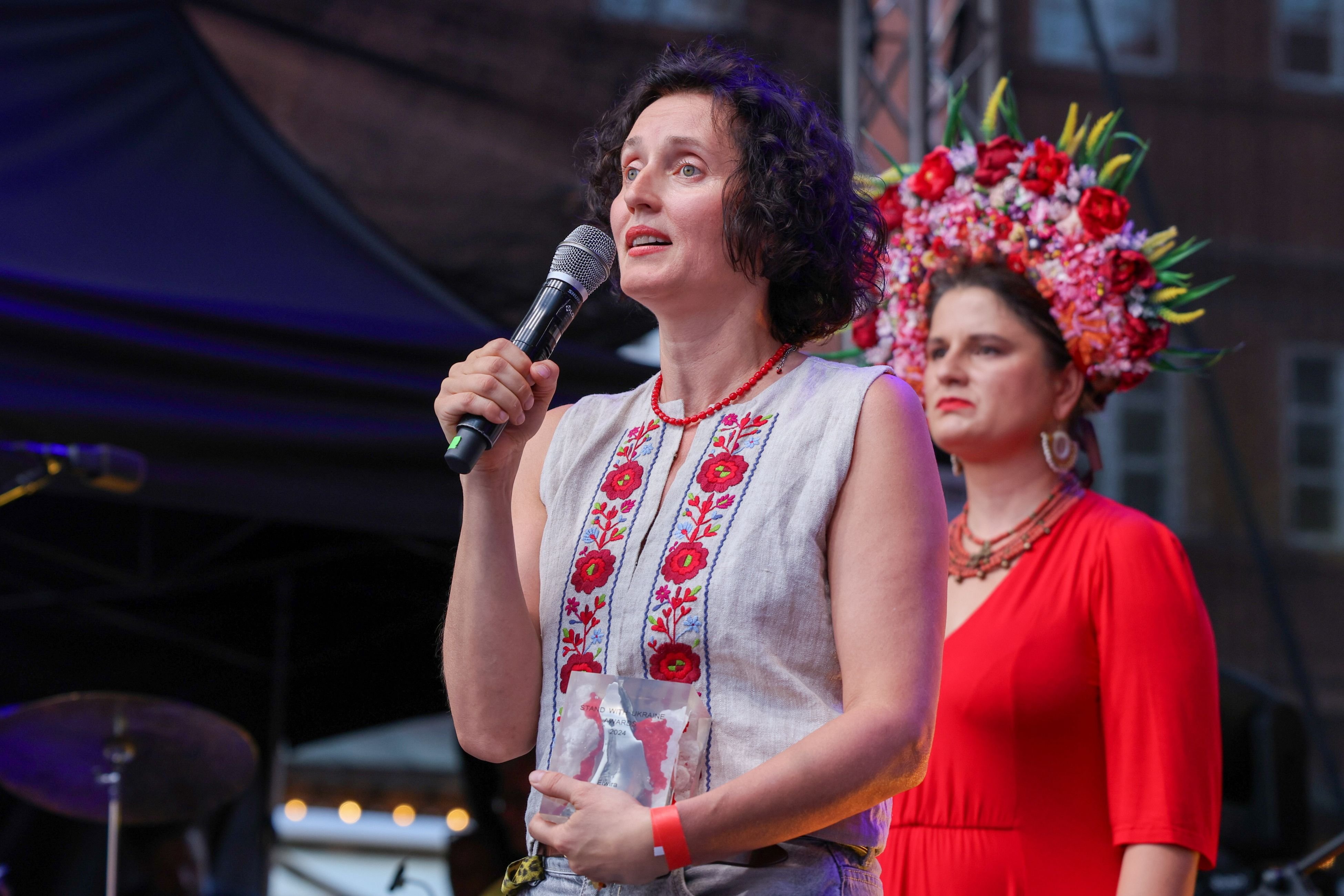 Elwira Niewiera atakuje Karola Nawrockiego. Politycy mówią o skandalu w ambasadzie w Berlinie - INFBusiness