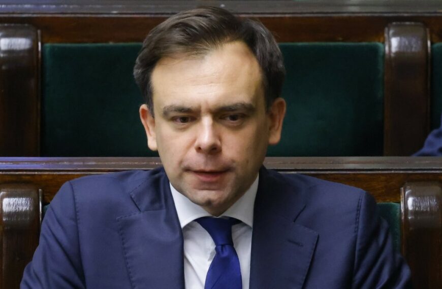 Rząd chce podnieść płacę minimalną. Związki zawodowe rozczarowane propozycją