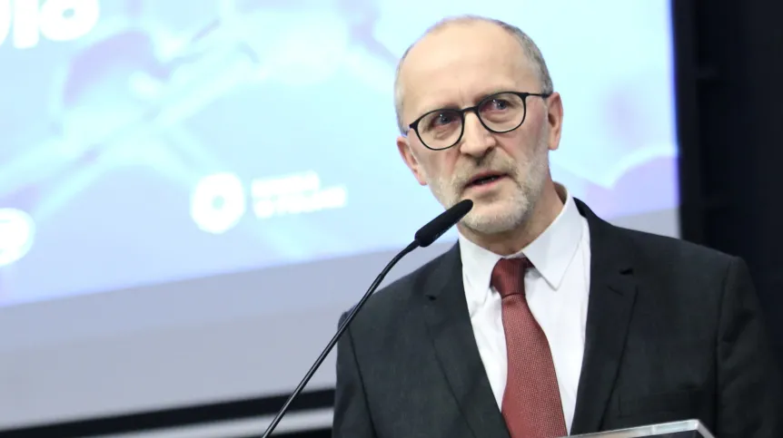 Dziennikarz PAP wyróżniony w konkursie „Kryształowe Pióra” dla dziennikarzy medycznych