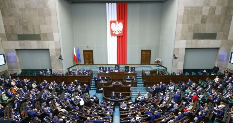 Nowelizacja Kodeksu pracy. Sejm przyjmuje poprawkę Senatu - INFBusiness