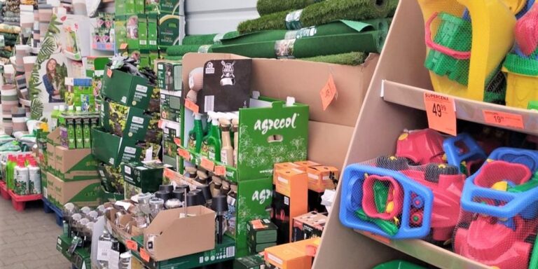 Ruszają namioty Biedronki. Tyle będzie ich do końca czerwca - INFBusiness