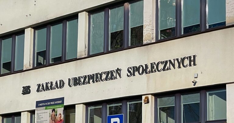 Renta rodzinna po śmierci rodzica. Kiedy ZUS nie wypłaci świadczenia? - INFBusiness